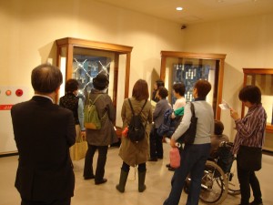 3月29日のギャラリートークの様子